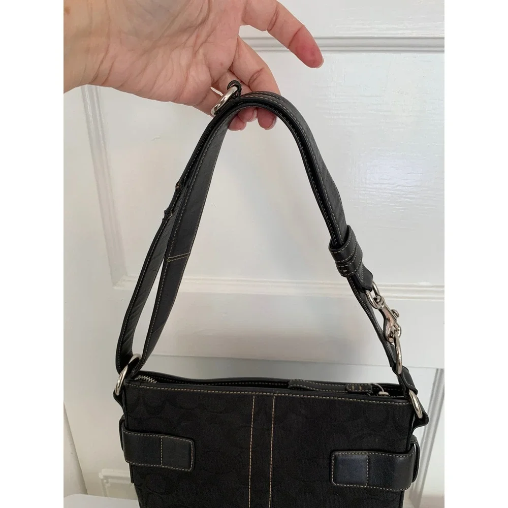 Vintage Coach Black Monogram Canvas Soho Duffle Shoulder Bag Silver Buckles - Picture 15 of 16